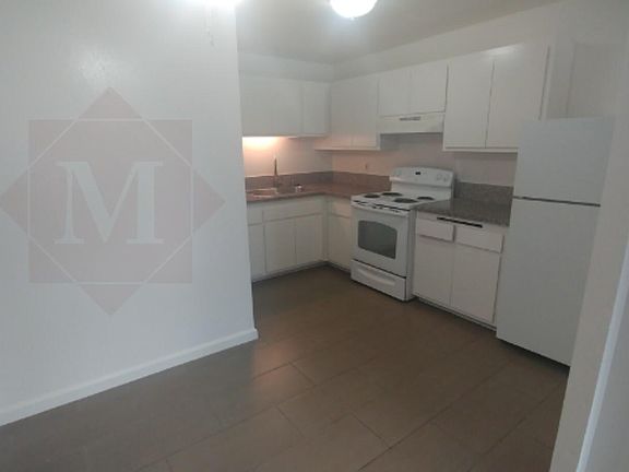 4th image of 312 Ellwood Beach Dr #25