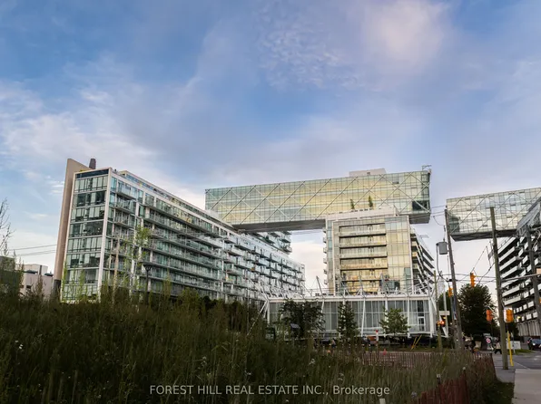 39 Queens Quay E #313, Toronto, ON M5E 0A5