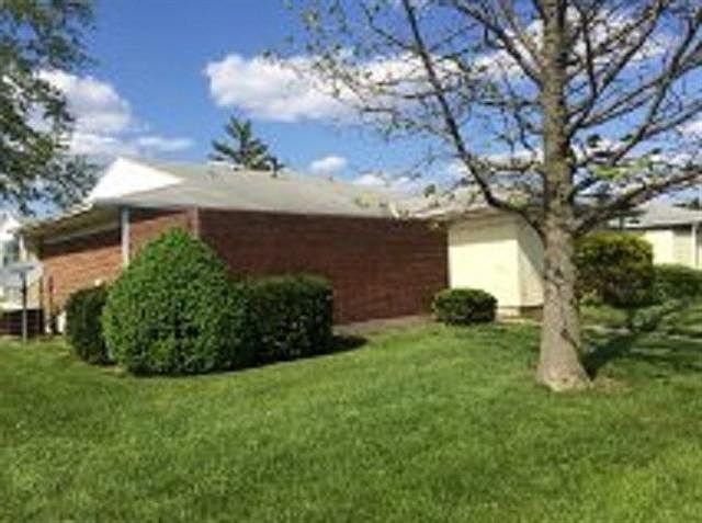 2nd image of 5759 Troy Villa Blvd