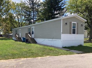 816 Greenlawn St, Bluffton, IN 46714