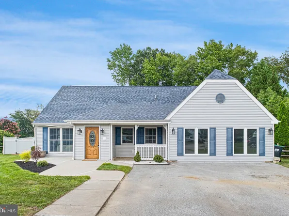 118 Milano Dr, Bear, DE 19701