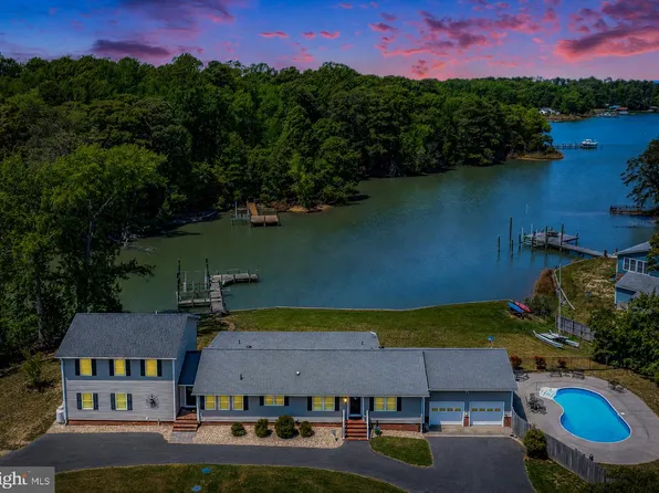 415 Clarke Ln, Heathsville, VA 22473
