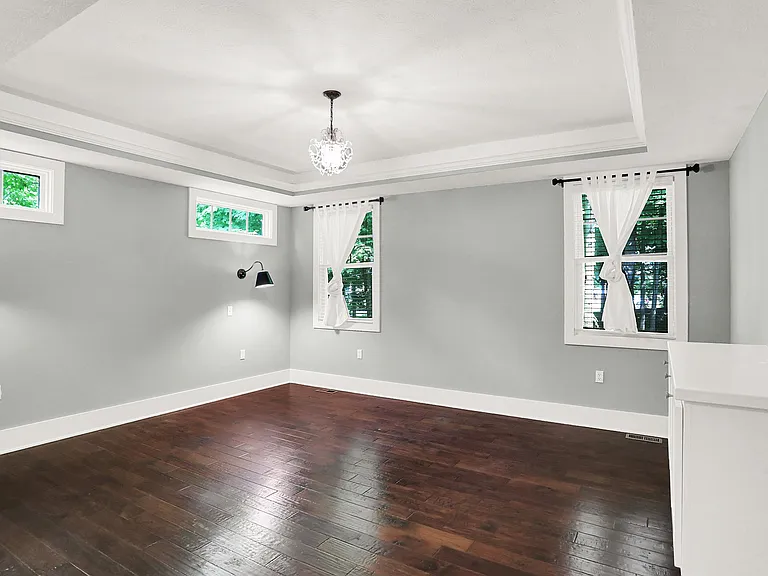 16893 Oak Manor Dr — Photo 12