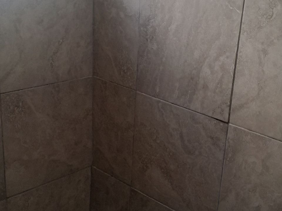 RESTROOM