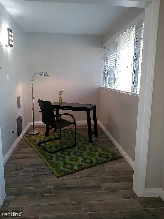 5246 Driftwood St — Photo 4