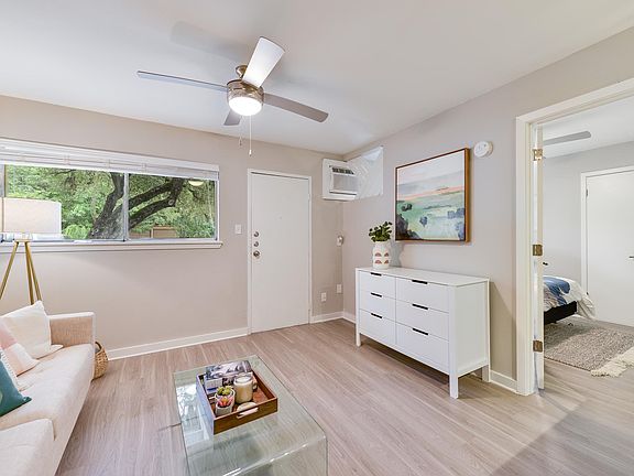 5th image of 700 1/2 Hearn St #103