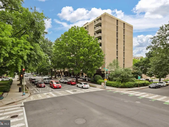 1250 4th St SW, Washington, DC