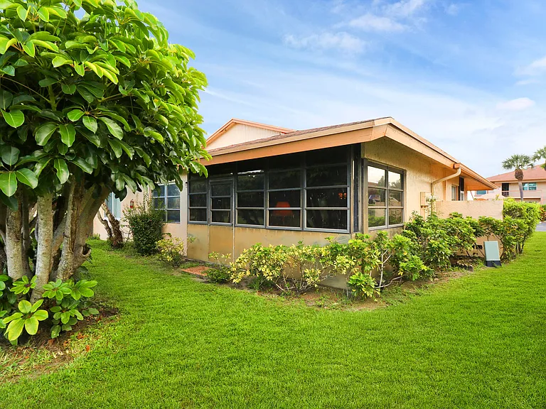 13759 Date Palm Ct #A — Photo 25