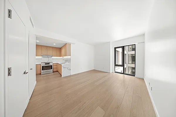 Sold by Modern Spaces | media 19