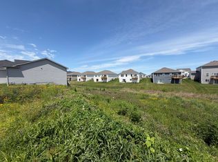 2907 Oak St, Norwalk, IA 50211