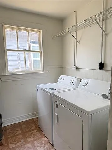 641 Avenue A — Photo 11