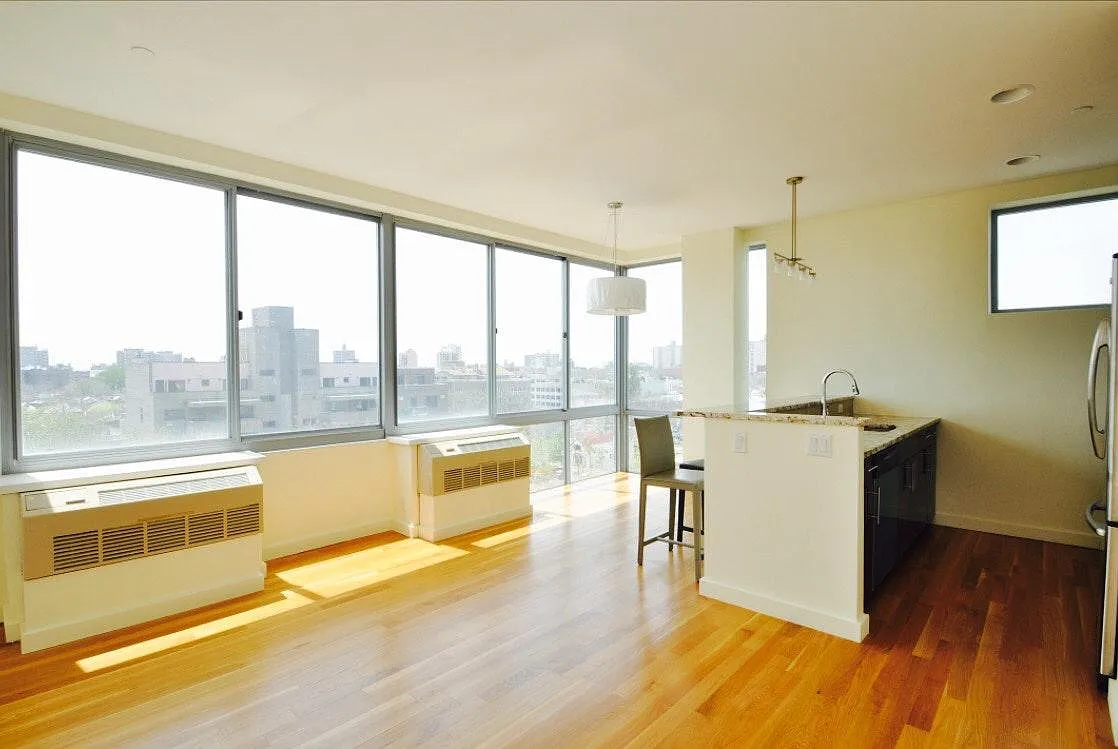 1 bed, 800 sqft, $2,400 — Photo 1