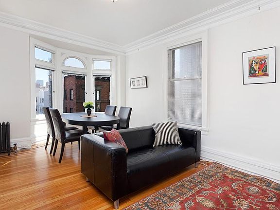 3rd image of 821 Leavenworth St APT 52