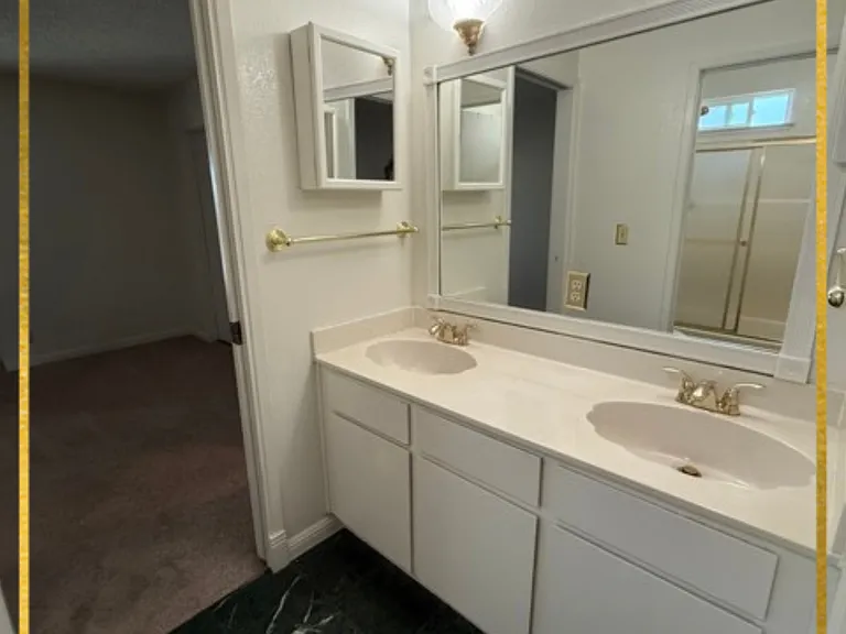 618 Lakehaven Ter — Photo 17