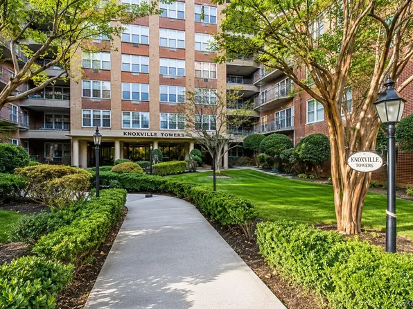 94-11 59 Avenue #D-17, Elmhurst, NY 11373