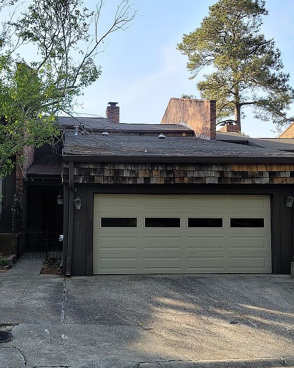 1st image of 3542 Gleneagles Dr