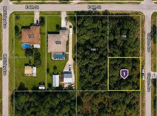 521 Clayton Ave, Lehigh Acres, FL 33972
