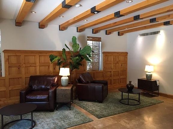 4th image of 633 Elm St APT 110