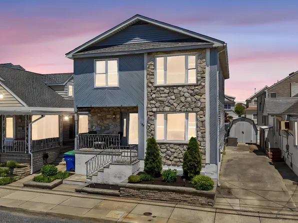 107 N Clarendon Ave, Margate, NJ 08402