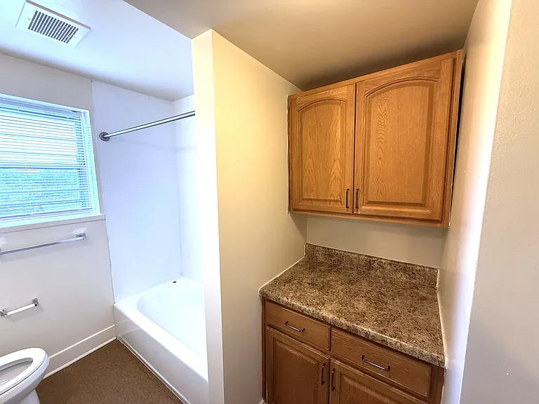 1404 Maiden Ln SW #81 — Photo 14