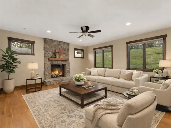 3048 Starling Ct, Castle Rock, CO 80109