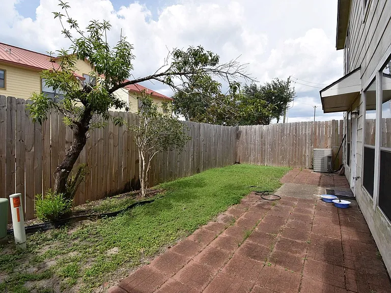 13102 N Bellaire Estates Dr — Photo 32