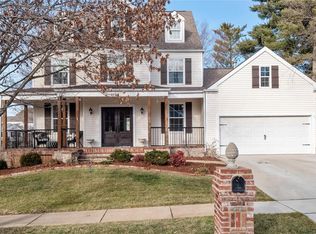 287 Dickens Farm Ln, Ballwin, MO 63021