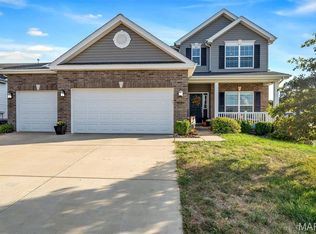 4796 Cypress Pointe Dr, Imperial, MO 63052