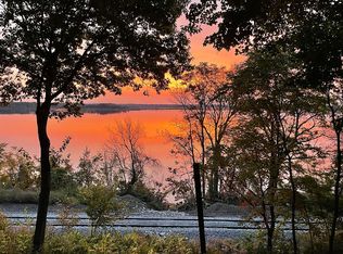 336 615th Ave, Sabula, IA 52070