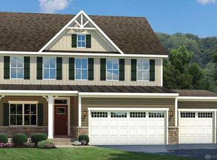 2027 Nathanial Greene Dr, Beavercreek, OH