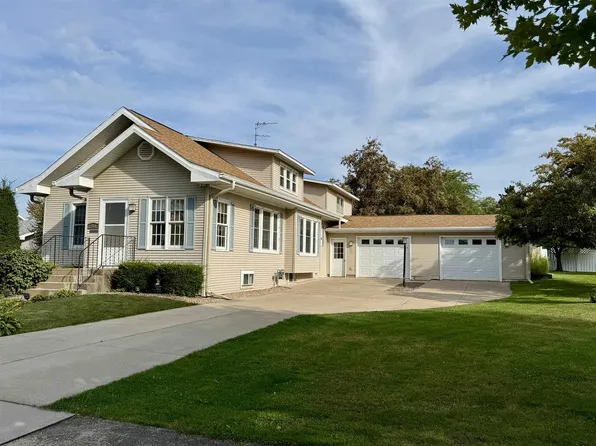 560 11th Street, Fennimore, WI 53809