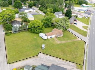 103 Beech St, Houghton Lake, MI 48629