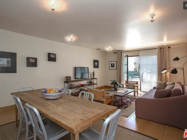 309 S Hamel Rd #7 — Photo 4