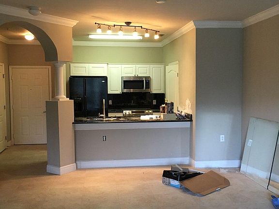 5th image of 1450 Villa Capri Cir APT 111