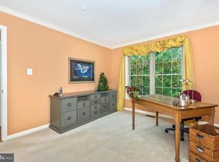 2535 Waterside Dr, Frederick, MD 21701