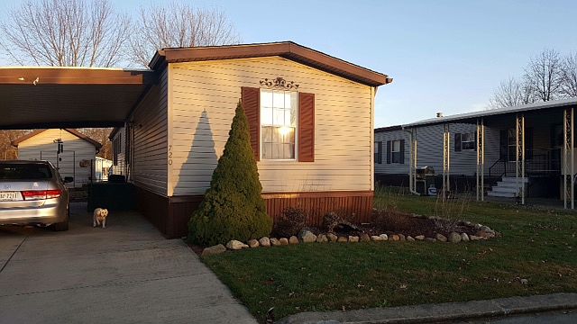 1st image of 720 Country Pines Dr SW