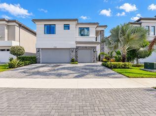 17258 Pagoda Palms Dr, Boca Raton, FL 33496