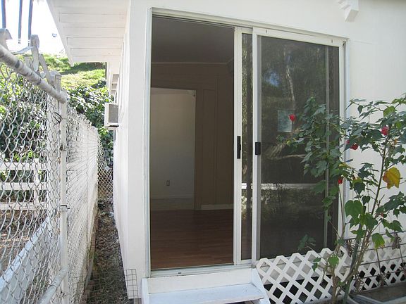 5th image of 2960 Palos Verdes Dr N