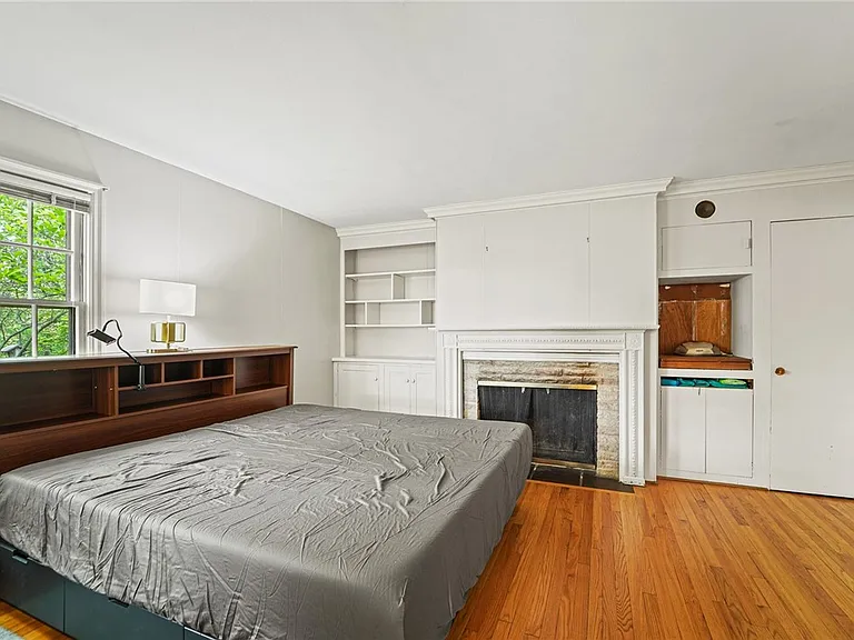 102 Corson Pl — Photo 26