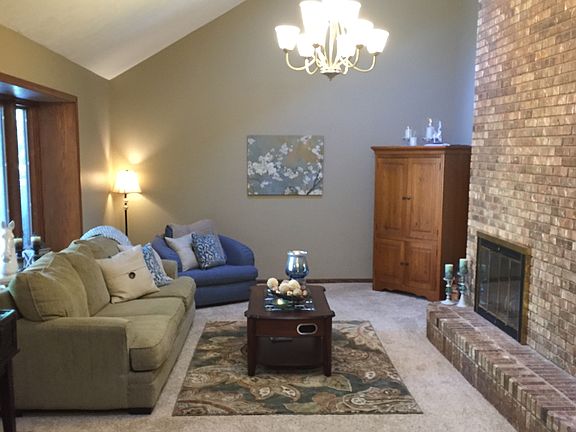 5th image of 2745 Cricket Woods Dr