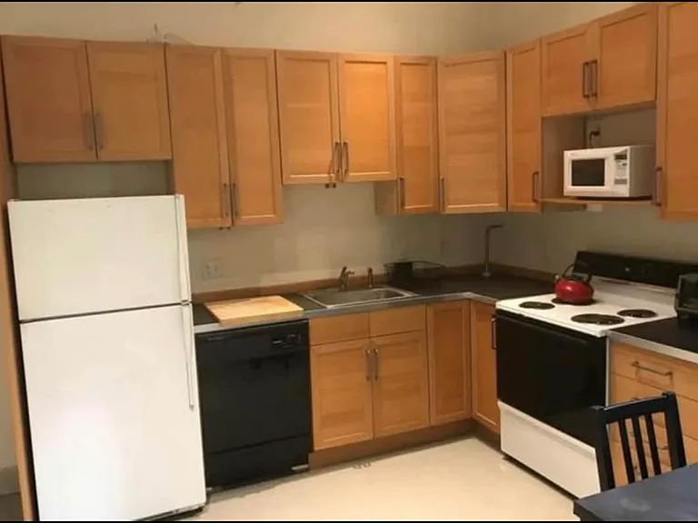 178 Main St #1 — Photo 10