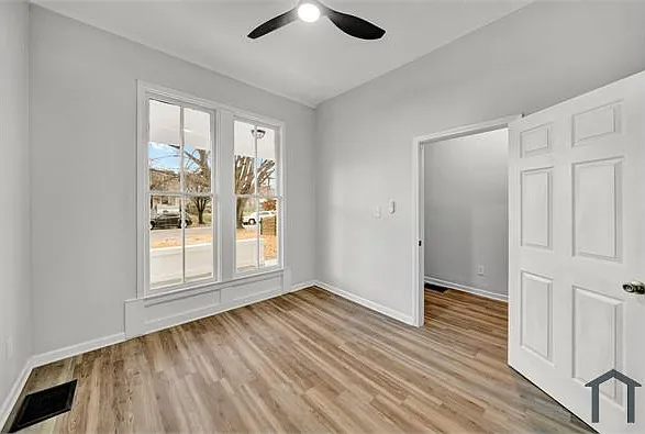 2910 W Main St — Photo 12