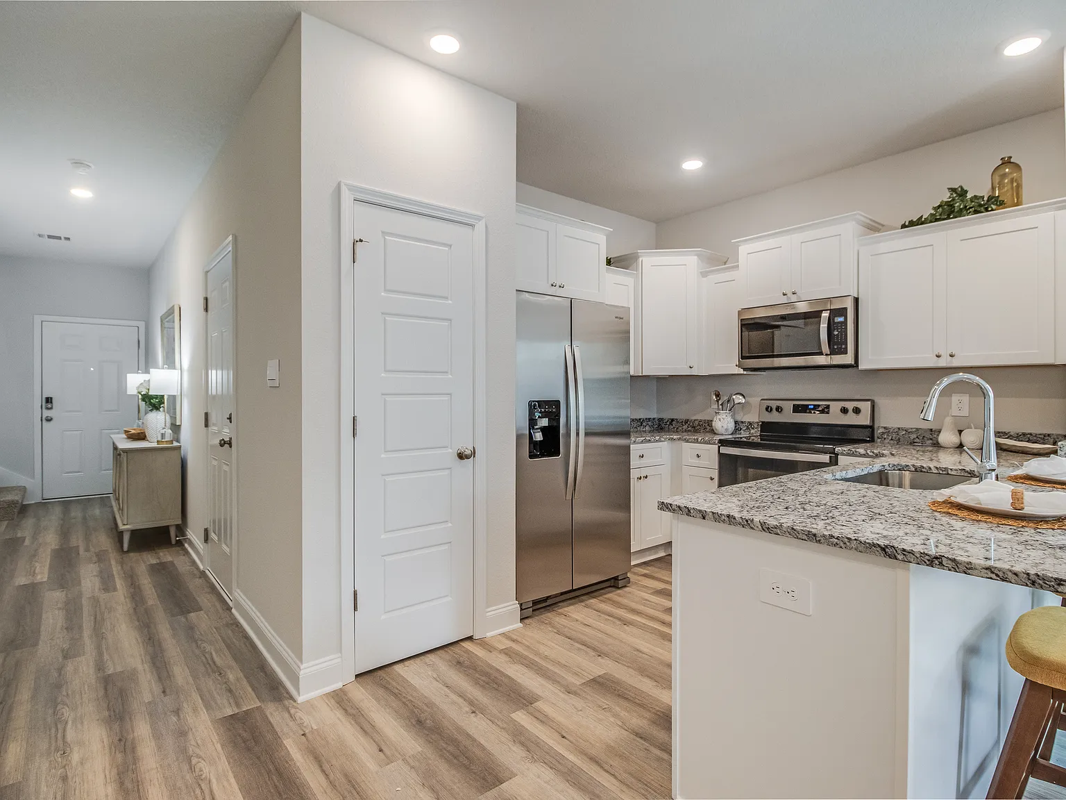 12289 Sinclair Dr — Photo 4