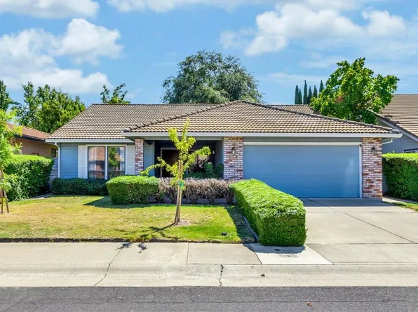556 Rivergate Way, Sacramento, CA 95831