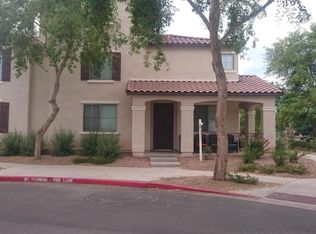 2828 S Brett St, Gilbert, AZ 85295