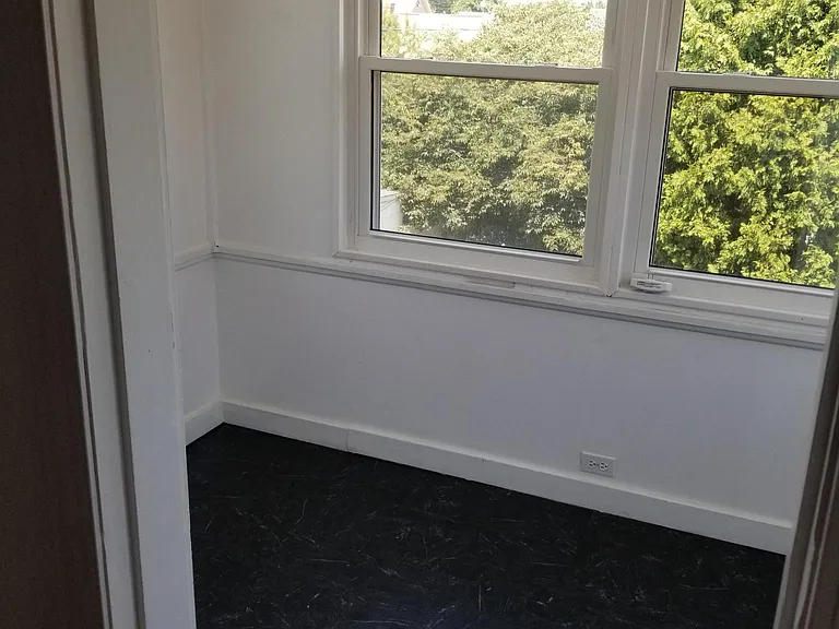 6822 Brownfield Dr — Photo 12