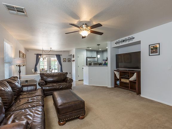 3rd image of 2295 W Kristina Ave