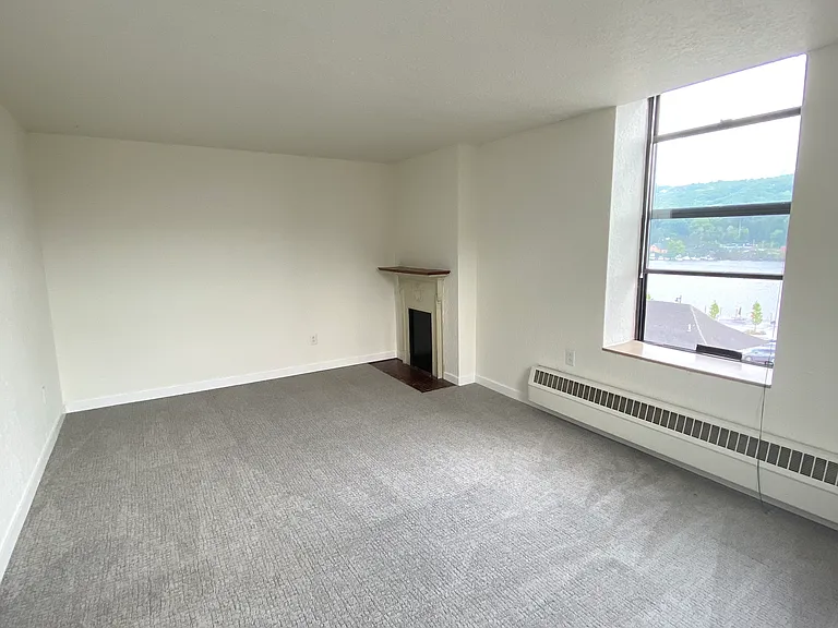 516 Shelden Ave #210 — Photo 7
