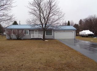 105 Partridge Ave, Alpena, MI 49707