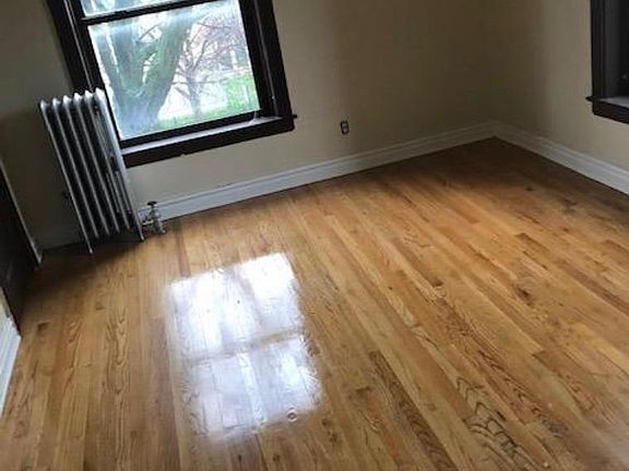 3rd image of 5700 W Race Ave
